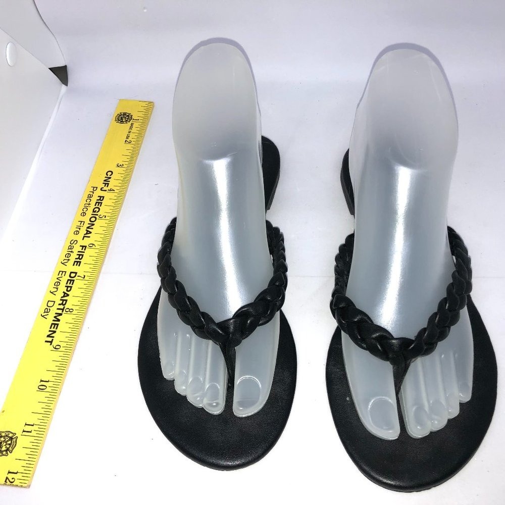 Tahari Black Toe Thong Flip Flop Sandals Braided Toe Thong US7